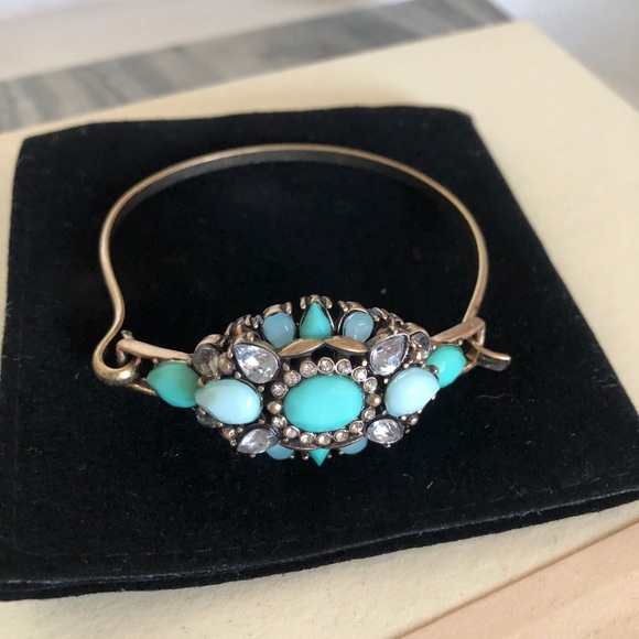 Turquoise & Clear Stone Vintage-Look Bracelet - Picture 4 of 6